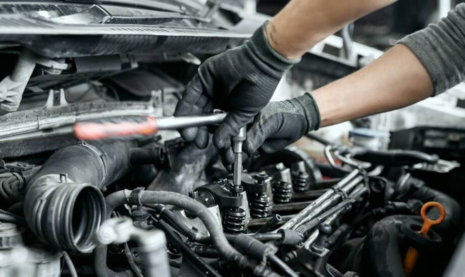 Jakie są kluczowe korzyści z profesjonalnej naprawy silników Mercedesa?