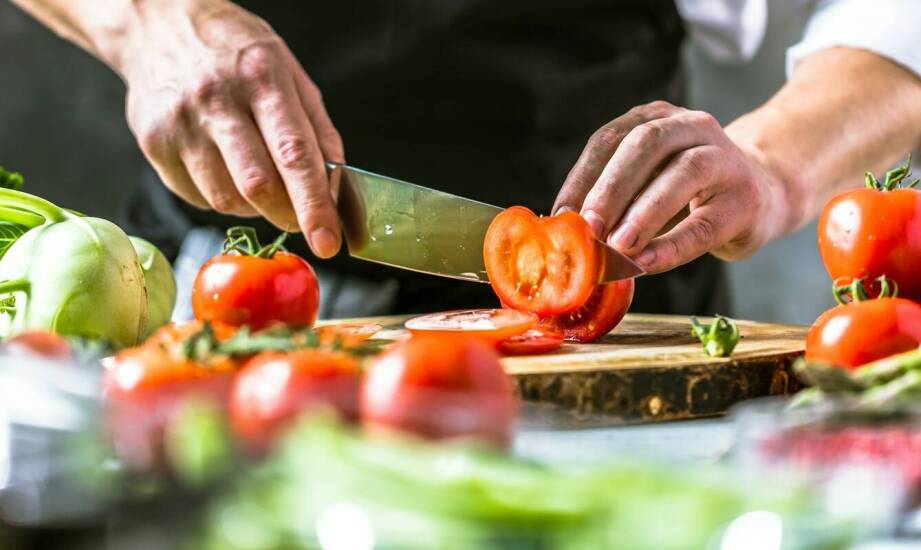 Wpływ lokalnych odmian pomidorów na jakość dań w gastronomii