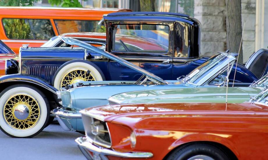 Jakie są najważniejsze zalety sprowadzania klasycznych aut z USA?