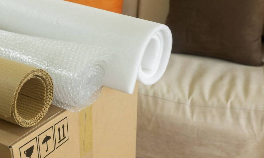 Plastikowe tuby do pakowania a ochrona delikatnych produktów podczas transportu