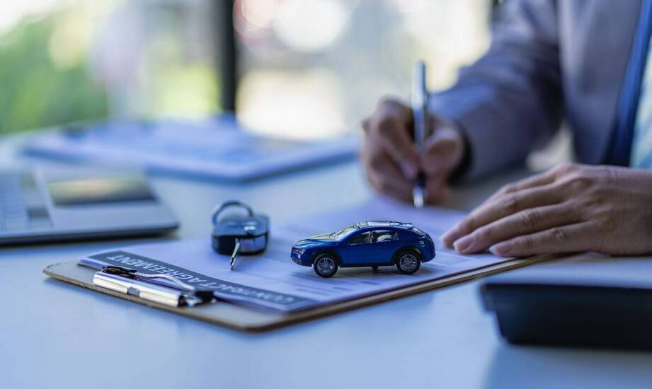 Jak importer samochodów z USA zapewnia dostęp do licytacji i aukcji?