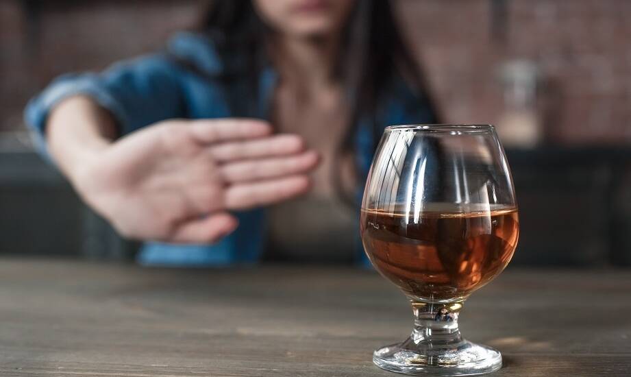 Program ograniczania picia: jak działa w prywatnym ośrodku do leczenia uzależnień?