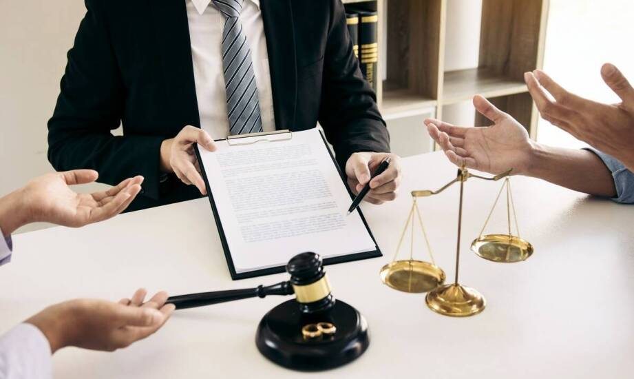 Reprezentacja prawna przed sądami – jak adwokacka kancelaria może pomóc?