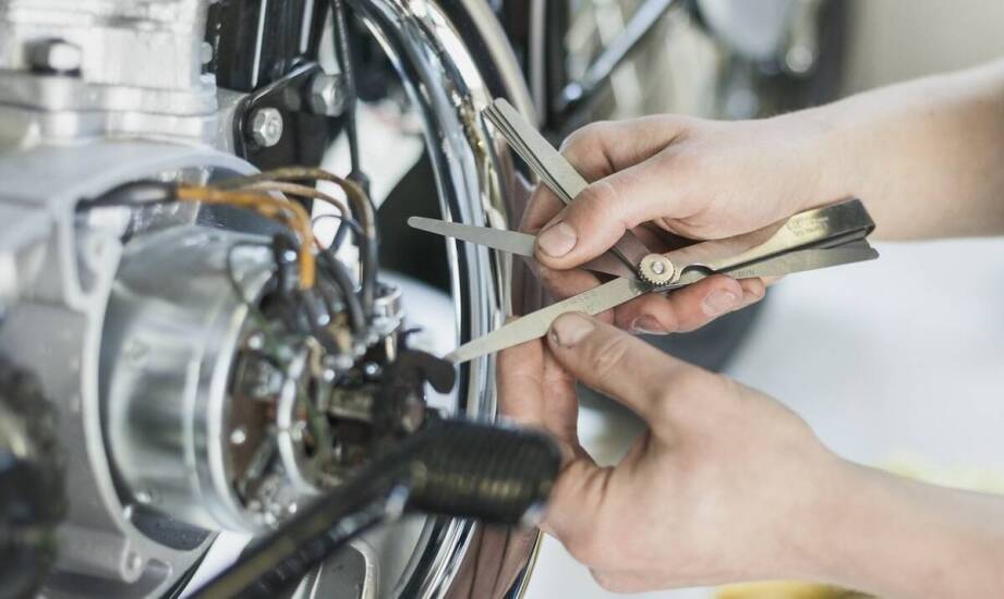 Rola kalibracji systemów w elektrycznych rowerach dla płynności jazdy