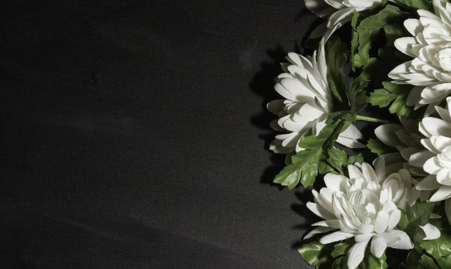 Jakie są dostępne rodzaje floretów i ich rola w ceremonii pogrzebowej?