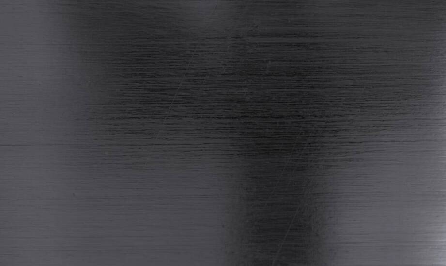 Wpływ szczotkowania aluminium na jego odporność na mechaniczne uszkodzenia