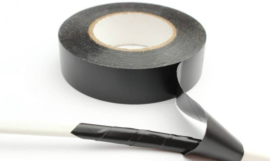 Zastosowanie samoprzylepnej taśmy poliestrowej w branży spożywczej