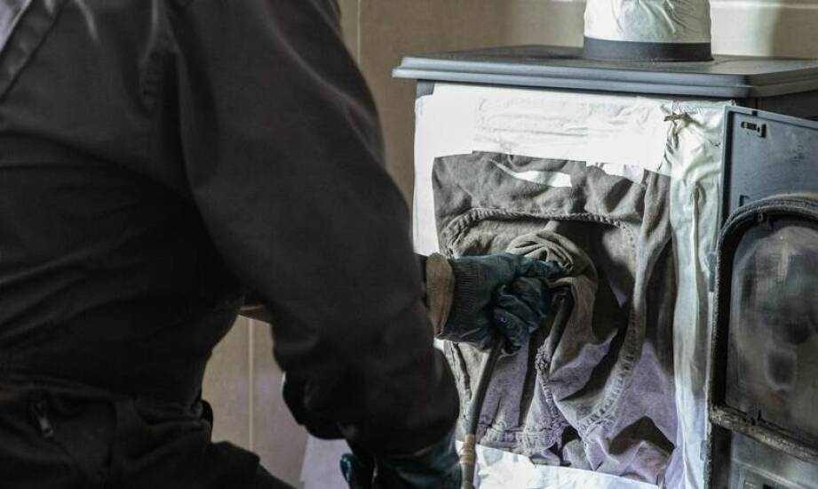 Jakie są najczęstsze błędy podczas montażu pieca na pellet i jak ich unikać?