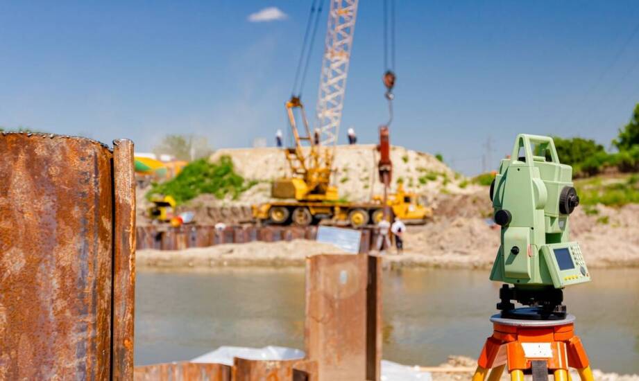 Jak hydrologiczna opinia wspiera proces adaptacji projektów budowlanych do lokalnych warunków hydrologicznych?