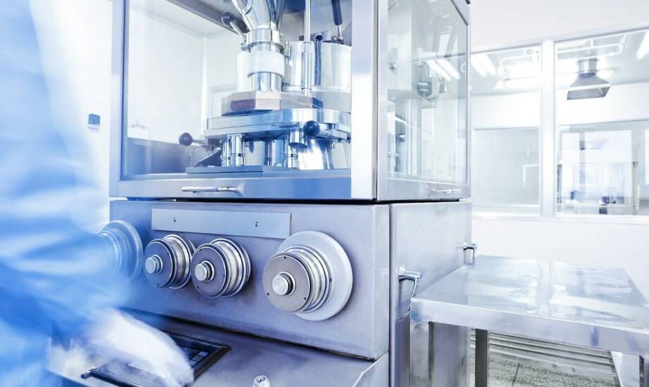 Zastosowanie pneumatycznych gilotyn w procesach laboratoryjnych