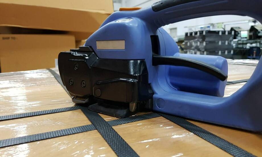 Kosztowa efektywność stosowania taśm spinających w różnych branżach