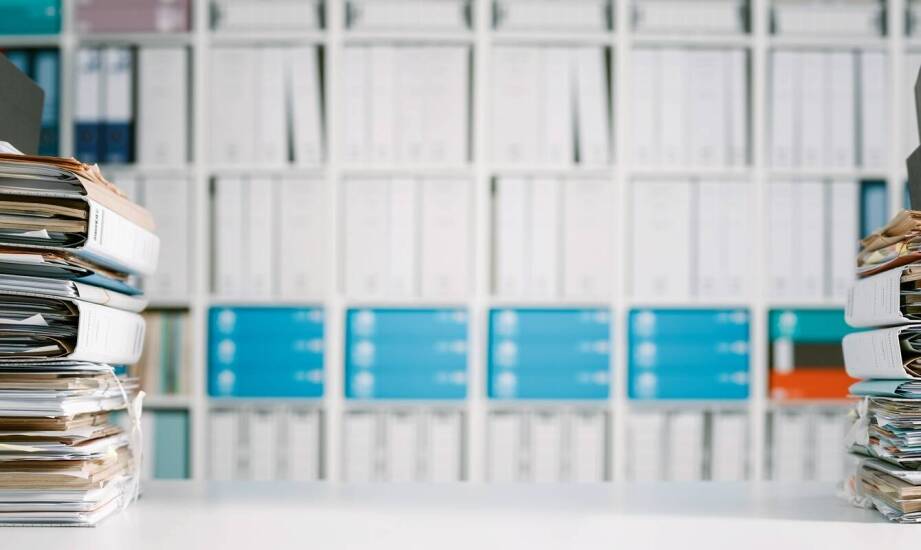 Jakie formaty teczek najlepiej sprawdzają się w biurze?
