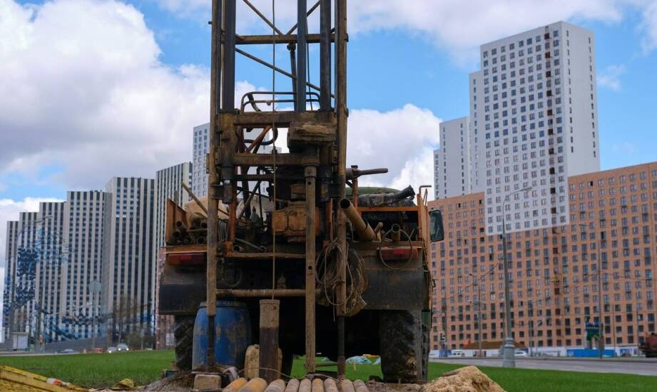 Zastosowanie przewiertów HDD w gęsto zabudowanych miejskich terenach