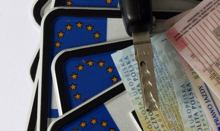 Opcje personalizacji dla firm tabliczek znamionowych