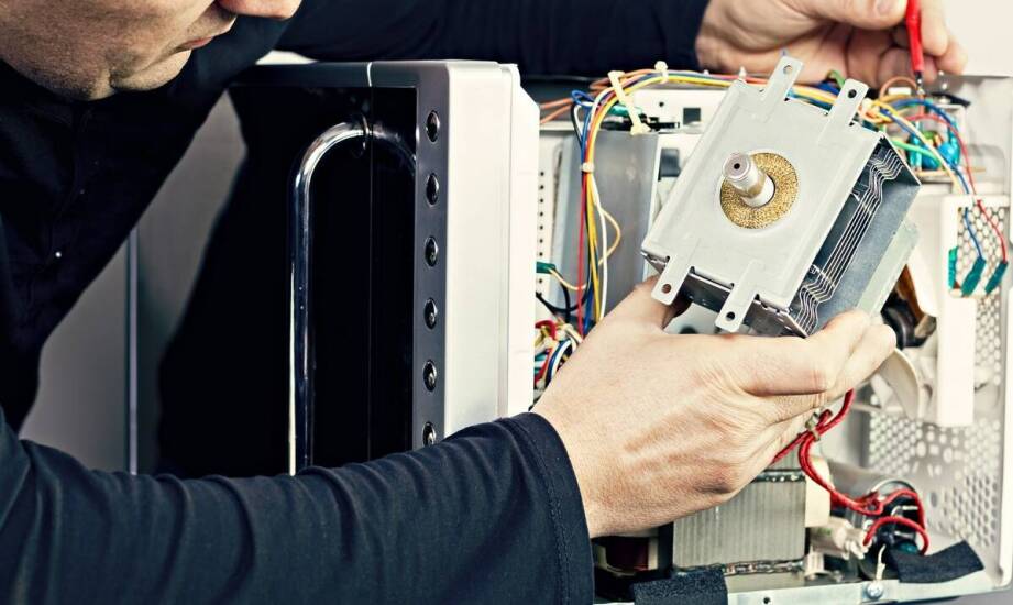 Korzyści z wyboru naszego serwisu do naprawy silnika w Thermomixie TM