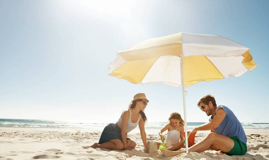 Wczasy z dzieckiem nad morzem: przewodnik po Sianożętach