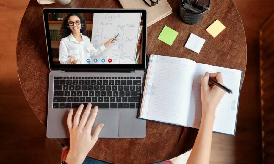 Jakie innowacyjne metody wspierają naukę online angielskiego?