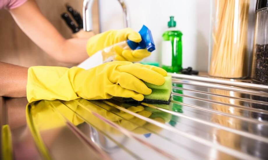 Jak oferta produktów Katrin ułatwia usuwanie trudnych zabrudzeń?