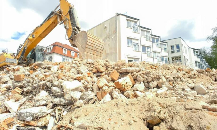 Recykling budowlanych materiałów po rozbiórkach: Korzyści i wyzwania