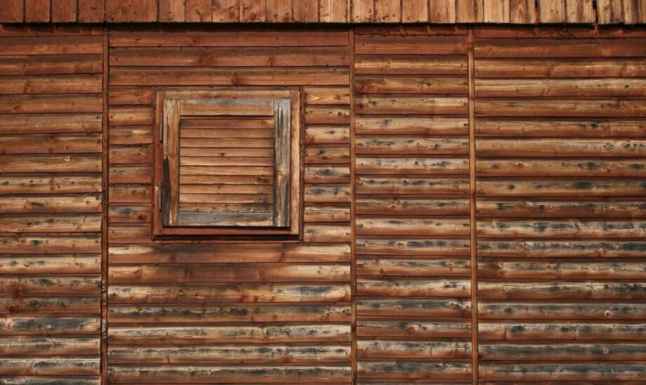 Zabezpieczenia przed wilgocią i UV dla domów typu nowoczesnej stodoły