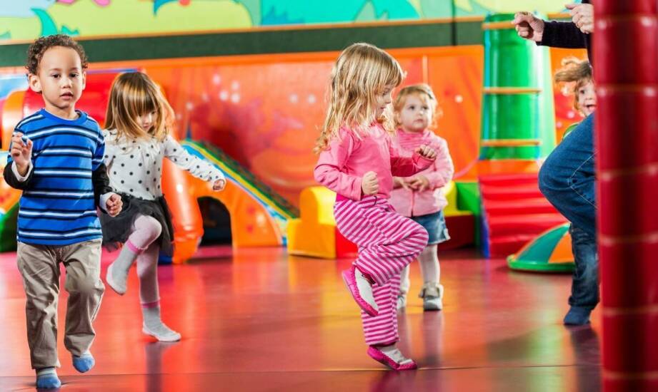 Jak park rozrywki na Śląsku wspiera rozwój motoryczny dzieci?