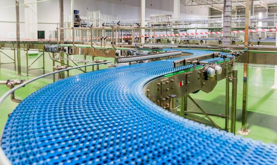 Jak integracja mechanicznych śluz z innymi systemami przeładunkowymi zwiększa efektywność?