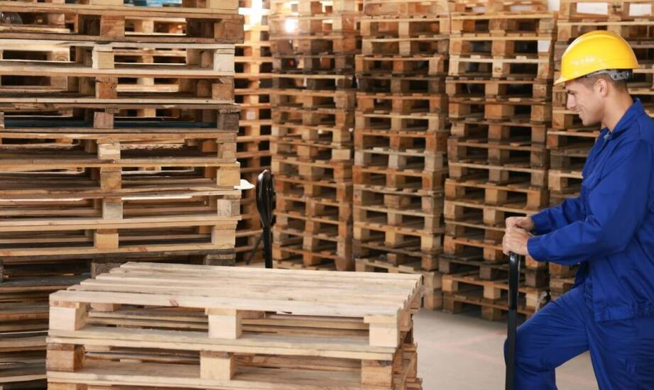 Rola naprawy palet w przedłużeniu ich żywotności i oszczędności kosztów