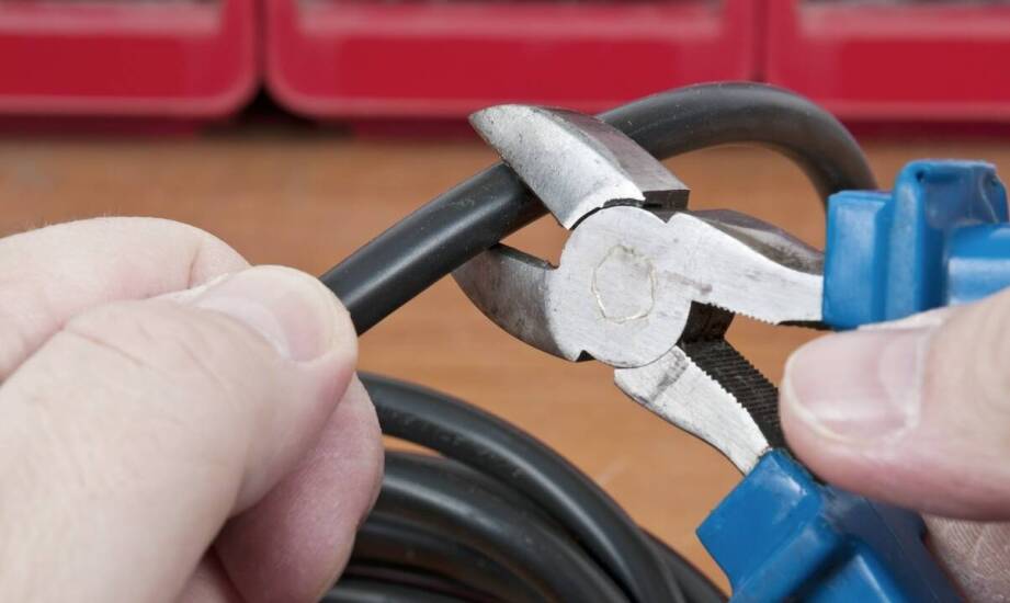 Ergonomia i bezpieczeństwo pracy z elektrycznymi nożycami do kabli