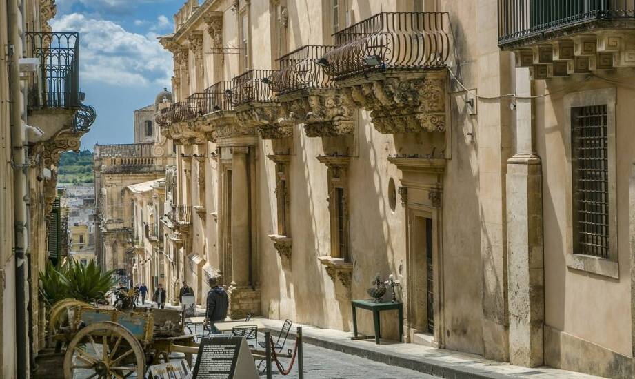 Co wyróżnia pielgrzymkę na Maltę spośród innych podróży?