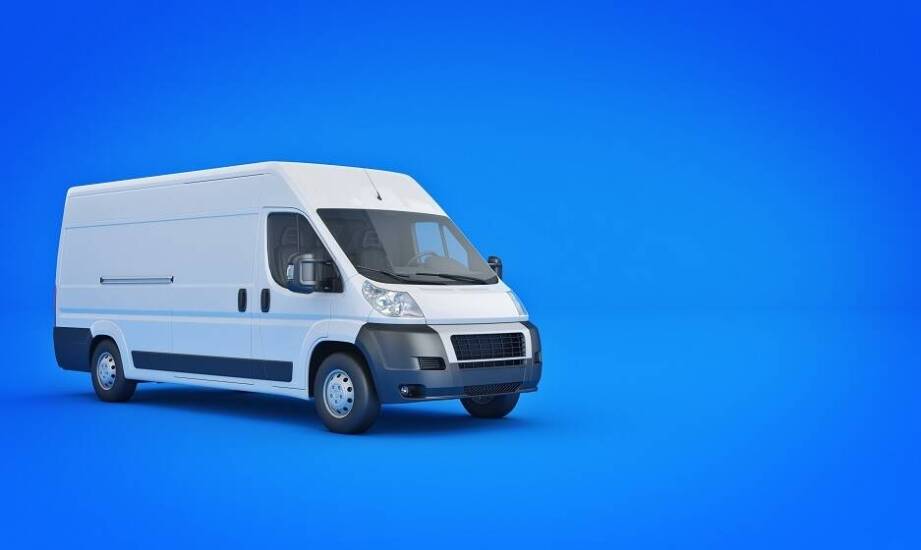 Wpływ wynajmu dostawczego busa na logistykę e-commerce