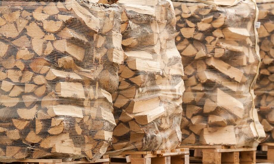 Transport opału – co warto wiedzieć o organizacji jego?