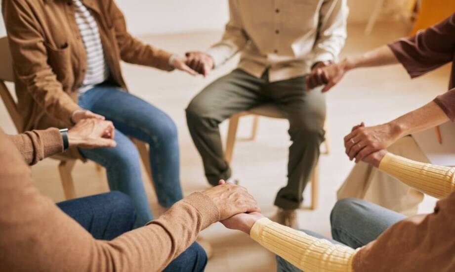 Jakie są najważniejsze cele grupowej terapii na Żoliborzu?