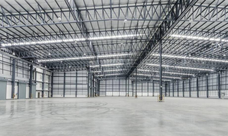 Jak dostosować projekt logistycznej hali do zmieniających się potrzeb?
