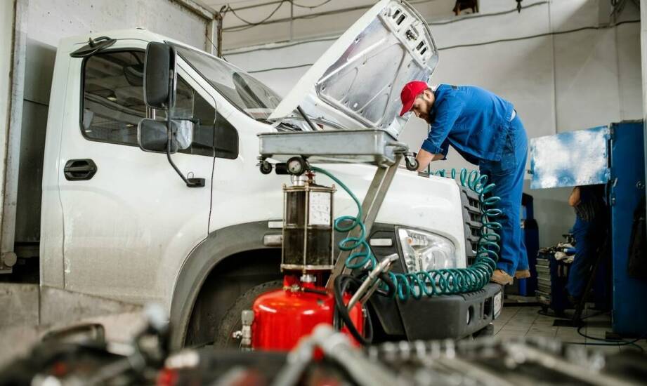 Kluczowe aspekty wdrażania gazowej instalacji w samochodach ciężarowych