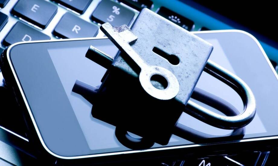 Kluczowe aspekty zabezpieczeń danych w mobilnych aplikacjach