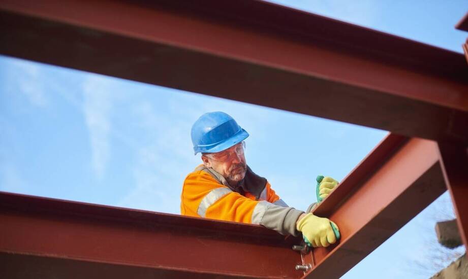 Rola jakości materiałów w projektach realizowanych przez generalnego wykonawcę hal.