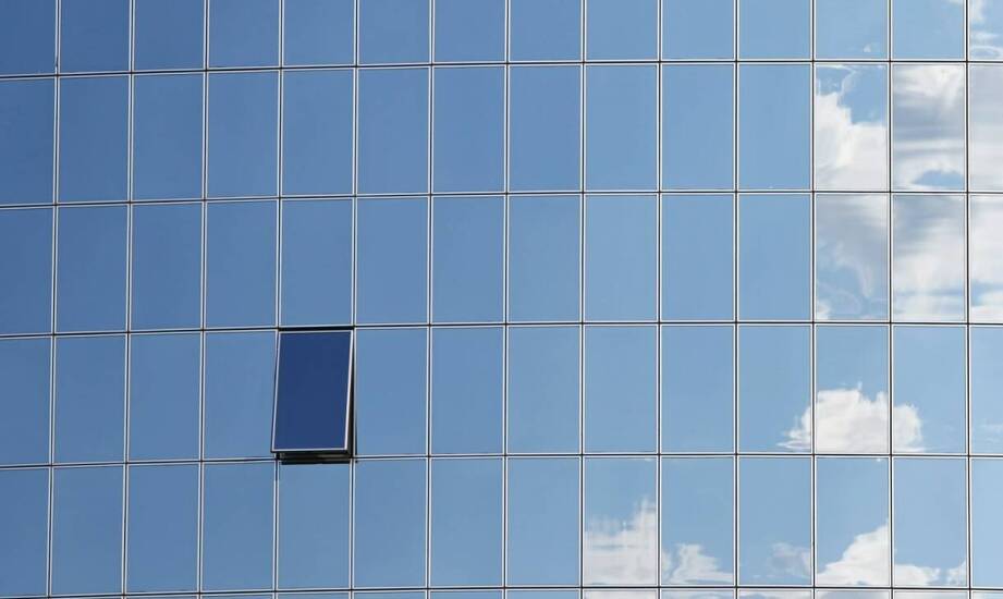 Właściwości atermicznych szyb – ochrona przed słońcem i ciepłem