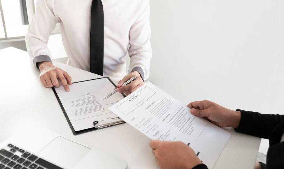 Profesjonalne przygotowywanie dokumentów związanych ze zatrudnieniem