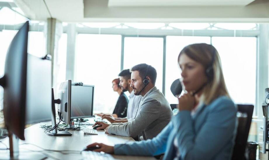 Korzyści z outsourcingu w branży call center