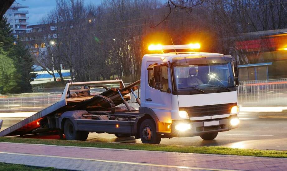 Całodobowe holowanie pojazdów – jakie są zalety jego?