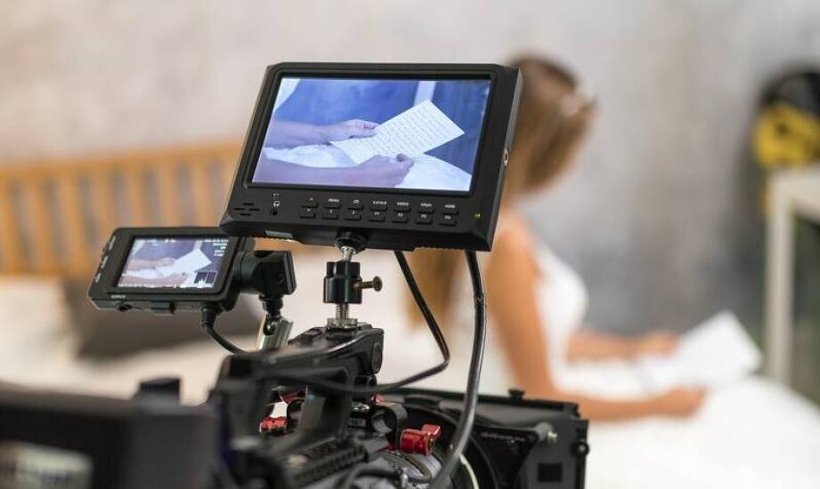 Jak techniki montażu wpływają na końcowy efekt filmu ślubnego?