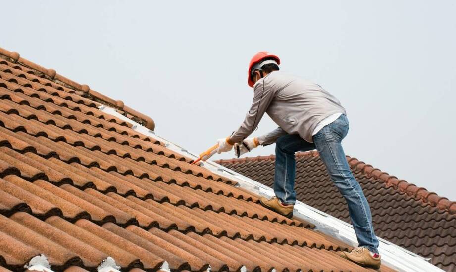 Dlaczego konserwacja dachu jest kluczowa dla długowieczności jego?