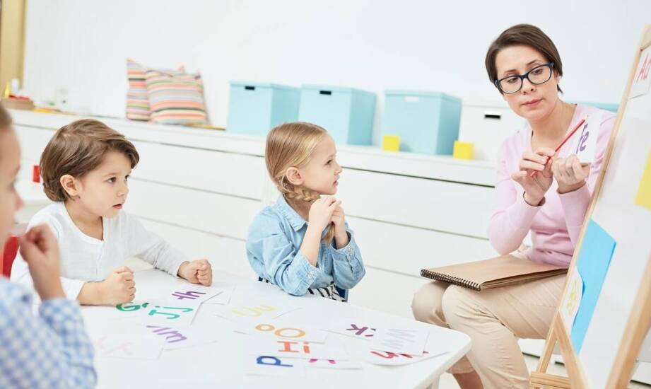 Jak pedagogiczne badania mogą wspierać wczesne wykrywanie dysleksji?