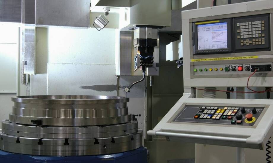 Wpływ technologii Przemysłu 4.0 na rozwój CNC frezarek