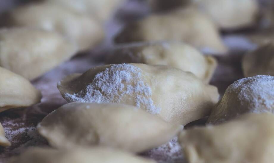 Ręcznie robione uszka – co je czyni tak wyjątkowymi?