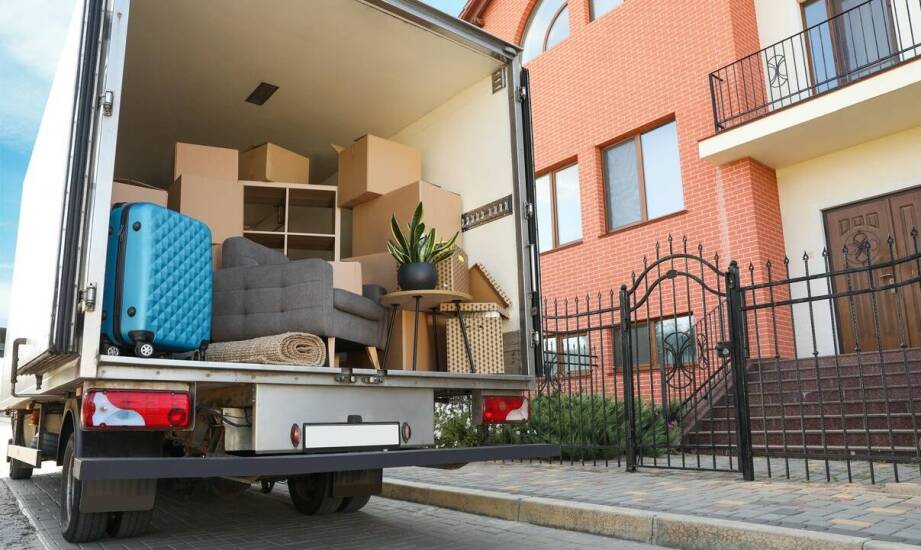 Optymalizacja kosztów transportu mebli w Krakowie – co warto wiedzieć?