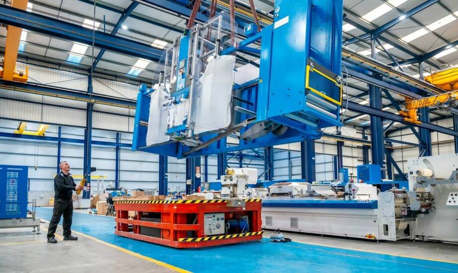 Jak sprowadzanie maszyn na zamówienie wpływa na potrzeby indywidualne klienta?