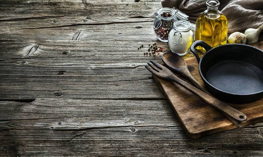 Jakie wiszące lampy wybrać do kuchni w stylu rustykalnym?