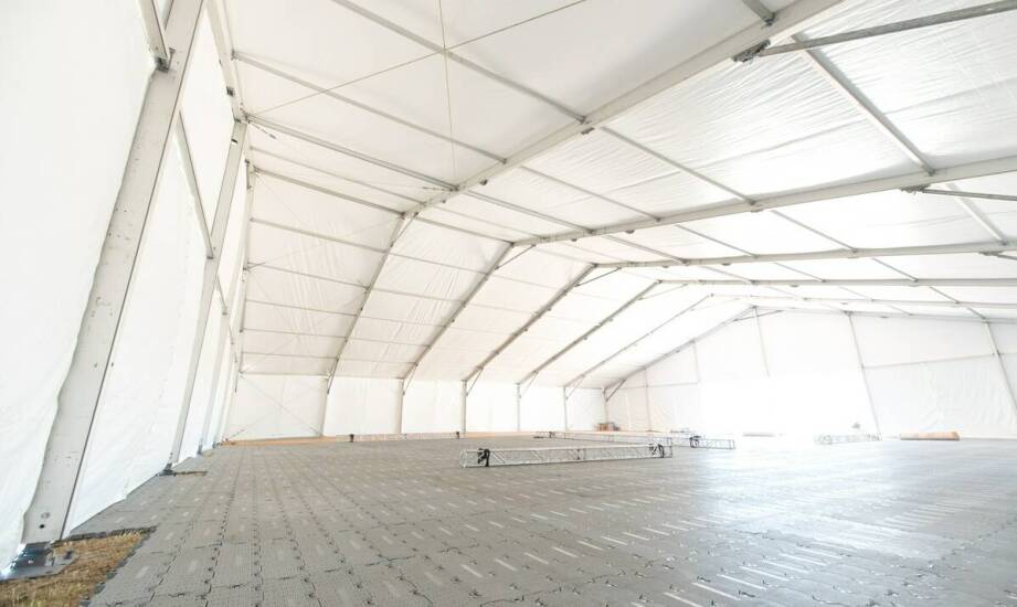 Rola namiotowych hal w organizacji dużych eventów – kluczowe aspekty
