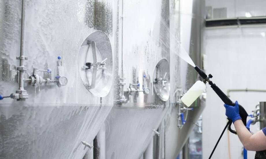 Wpływ jakości wody na konserwację sprzętu gastronomicznego